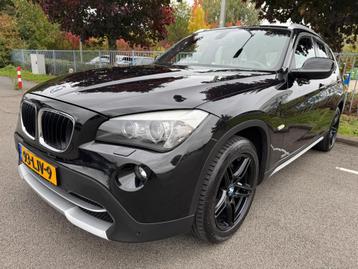 BMW X1 SDrive18i Executive Automaat Xenon Trekhaak Navigatie beschikbaar voor biedingen
