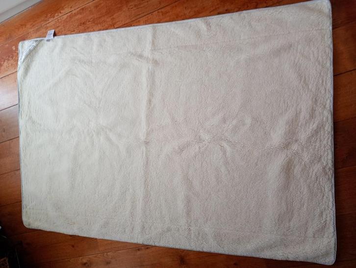 Schaapwollen deken of matrastopper van Medicare, Huis en Inrichting, Slaapkamer | Beddengoed, Gebruikt, Deken of Dekbed, Eenpersoons