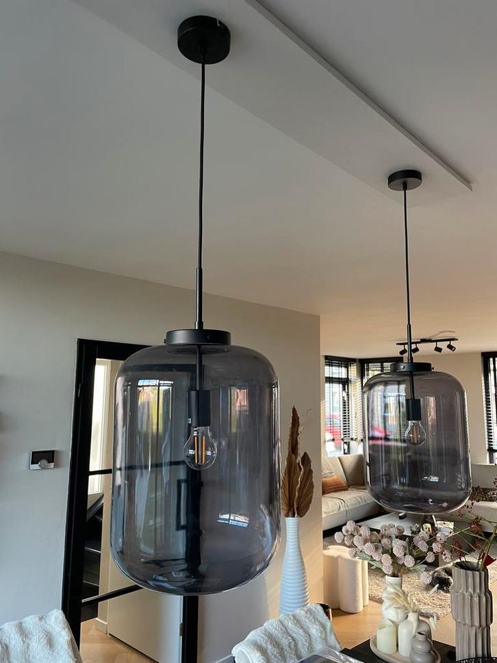 Hanglamp karwei Juno XL rookglas / prijs 2 st, Huis en Inrichting, Lampen | Hanglampen, Zo goed als nieuw, Minder dan 50 cm, Glas