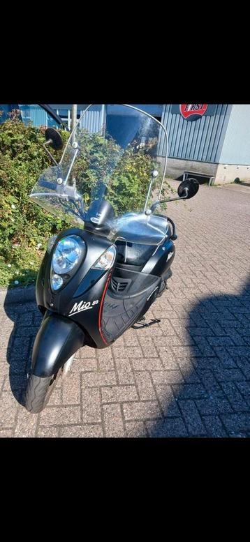 Sym Mio 50 met Windscherm - Grote Beurt gehad! beschikbaar voor biedingen