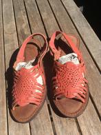 Nieuwe gevlochte Sandaaltjes, maat 37., Ophalen of Verzenden, Zo goed als nieuw, Roze, Sandalen of Muiltjes