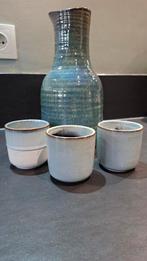 Keramieken Karaf groen met 3 kopjes, Huis en Inrichting, Keuken | Servies, Keramiek, Overige typen, Ophalen of Verzenden, Zo goed als nieuw