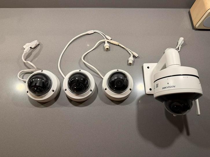 Hikvision dome camera’s (4), Audio, Tv en Foto, Videobewaking, Gebruikt, Buitencamera, Ophalen of Verzenden