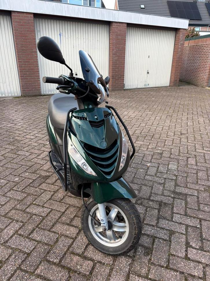 Piaggio Zip 50cc 2-takt brom – A1 keurbaar – Bouwjaar 2001, Fietsen en Brommers, Scooters | Piaggio