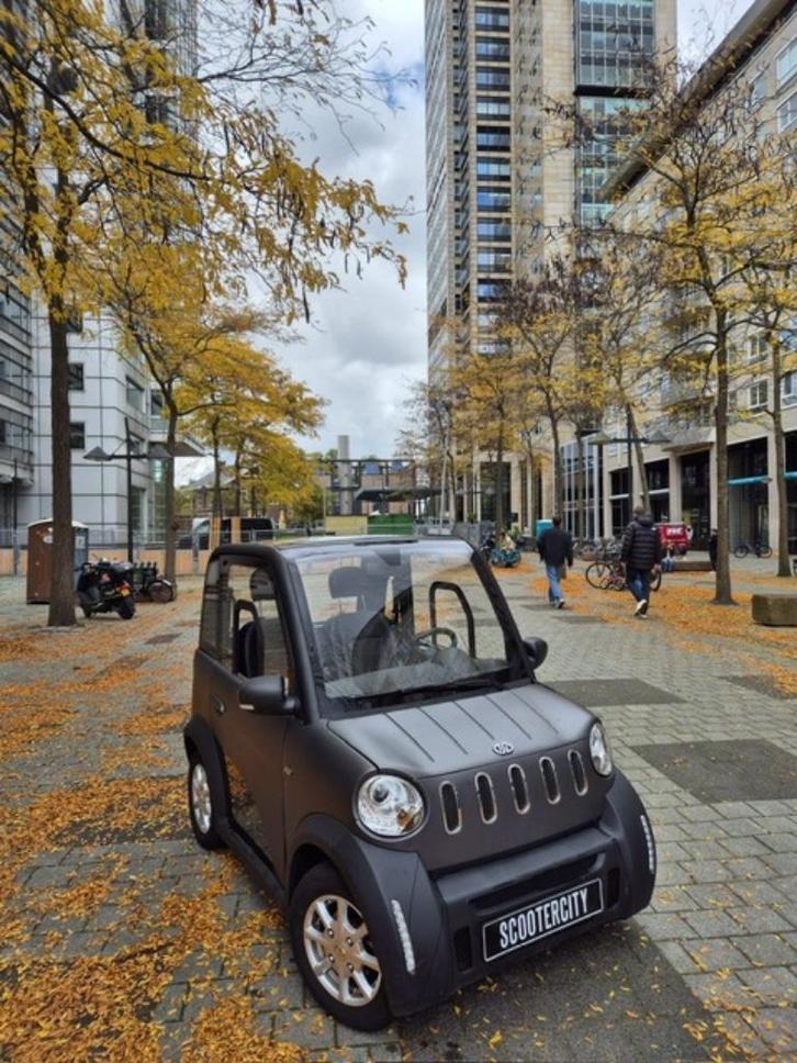 MoveCity car / Brommobiel met gloednieuwe accu!, Diversen, Brommobielen en Scootmobielen, Zo goed als nieuw, Overige merken, 46 km of meer