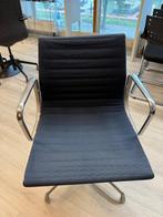 Vitra Eames Ea108 Herman Miller Stoel, Huis en Inrichting, Stoelen, Ophalen, Blauw, Vintage, Zo goed als nieuw