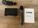 Fame MSW400 Draadloze Microfoonset - Zo goed als nieuw, Ophalen of Verzenden, Zo goed als nieuw, Zangmicrofoon, Draadloos