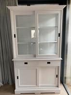 Mooie wit houten buffetkast, Ophalen