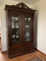 Prachtige antieke Bretonse kast, Ophalen