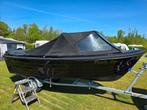Zwarte sloep met 15pk mercury met kanteltrailer, Ophalen, 10 tot 30 pk, Zo goed als nieuw, 3 tot 6 meter