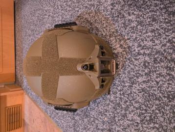 Airsoft helm beschikbaar voor biedingen