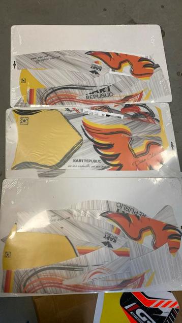 3 sets KR kart replublic mini stickerset beschikbaar voor biedingen