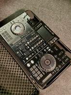 Pioneer XDJ-RX2 + UDG Flight Case, Muziek en Instrumenten, Dj-sets en Draaitafels, Ophalen, Zo goed als nieuw, Dj-set, Pioneer