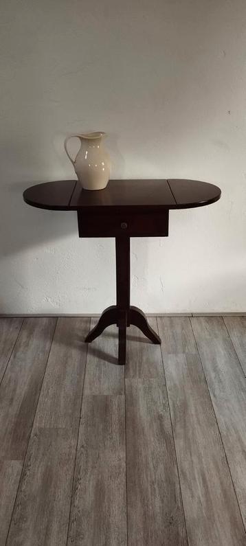 Hangoor klaptafel kersenhout bijzet tafeltje met la beschikbaar voor biedingen
