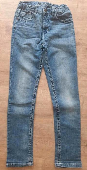 Jeans broek 164 jongen met witte stiksels  beschikbaar voor biedingen