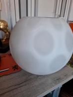 Mooie wit bollamp, Huis en Inrichting, Ophalen, Zo goed als nieuw