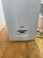 Te koop awb cv ketel, Doe-het-zelf en Verbouw, Verwarming en Radiatoren, Ophalen, 30 tot 80 cm, Hoog rendement (Hr), Cv-ketel of Combi-ketel