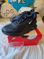 Nike sportschoenen mt 33, Gebruikt, Ophalen of Verzenden, Nike, Jongen of Meisje