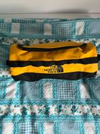 The North Face Base Camp Travel Canister, Ophalen, Zo goed als nieuw, Geel