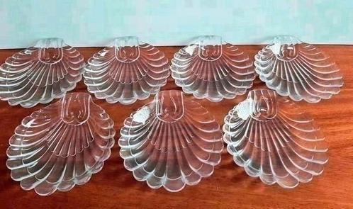 Set van 7 schelp bordjes schaaltjes, Antiek en Kunst, Antiek | Glas en Kristal, Ophalen of Verzenden