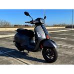 Vespa GTS Supersport 310 E5+ Mat-Grijs Demo 02-2025 Garantie, Motoren, Scooter, Info@piaggio.com, Bedrijf, 310 cc