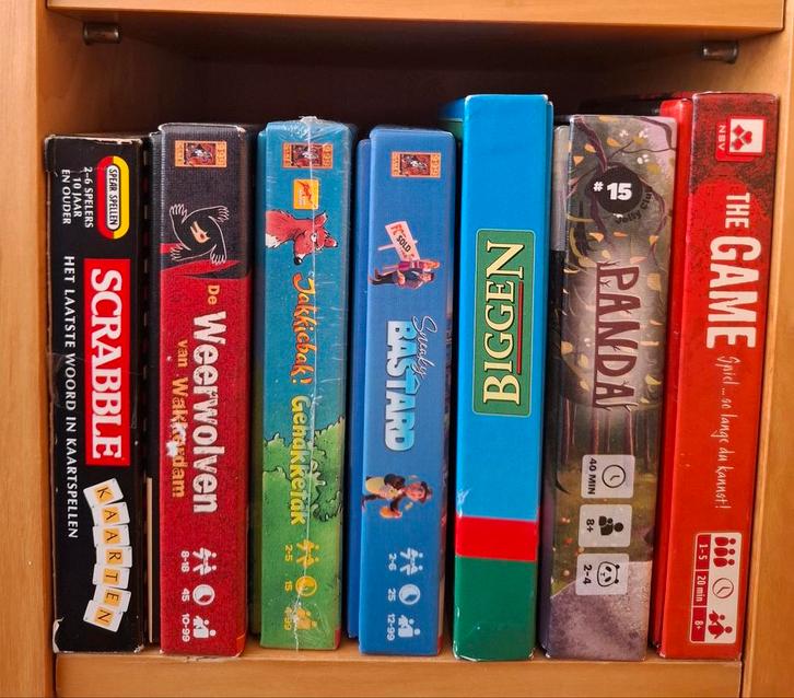 Kaartspellen 12  Sneaky Bastard Panda Biggen The Game, Hobby en Vrije tijd, Gezelschapsspellen | Bordspellen, Gebruikt, Een of twee spelers