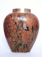 Vintage 70s messing emaille vaas vogel goud klr rood vogels, Ophalen, Overige materialen, Gebruikt, Minder dan 50 cm