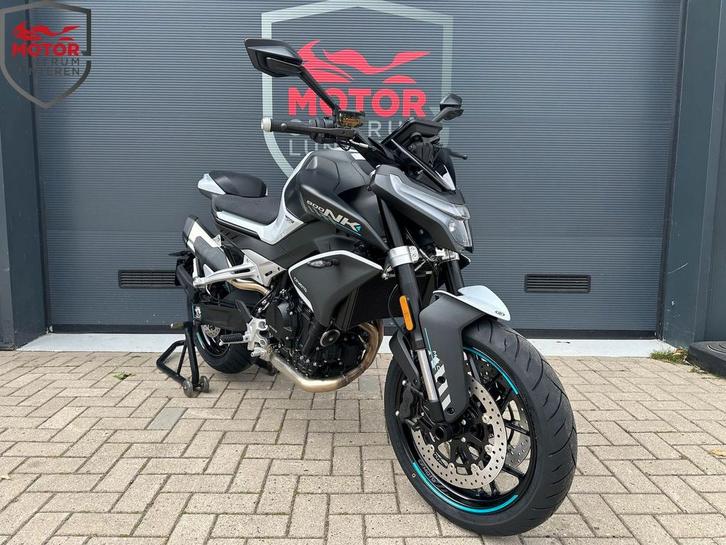 CFMOTO 800NK ADVANCED TC 2025, Motoren, Motoren | CFMOTO, Bedrijf, Naked bike, meer dan 35 kW, 2 cilinders, Motorrijbewijs A