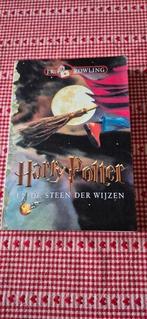 J.K. Rowling - Harry Potter en de steen der wijzen, Ophalen of Verzenden, Gelezen, J.K. Rowling