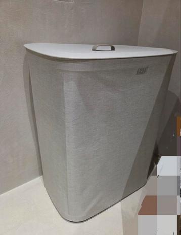 joseph joseph tota 90 liter wasmand  beschikbaar voor biedingen