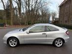 Mercedes-benz C-KLASSE 180 Kompr. Sportcoupe - 6 bak - airco, Auto's, Gebruikt, 4 cilinders, 157 pk, 1796 cc