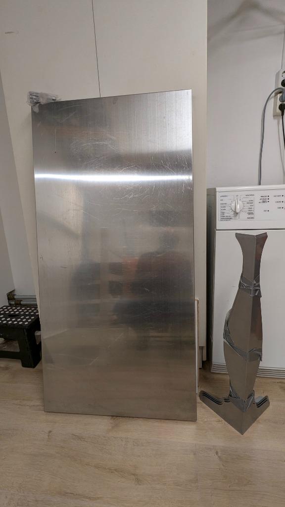 tafel met aluminium blad en poten, Huis en Inrichting, Tafels | Eettafels, Gebruikt, 50 tot 100 cm, 100 tot 150 cm, Rechthoekig