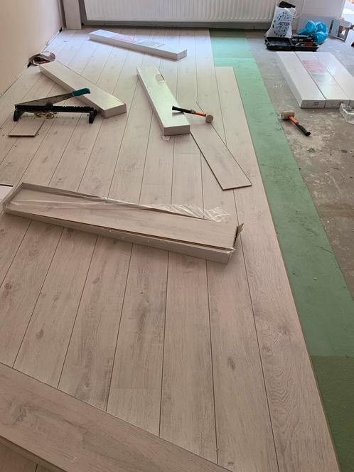 Laminaat legger bel nu +31685301998, Doe-het-zelf en Verbouw, Vloerdelen en Plavuizen, Zo goed als nieuw, Laminaat, Hout, 50 tot 150 cm