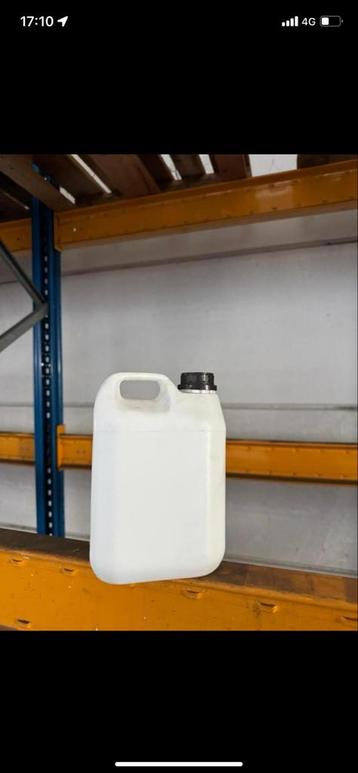 Partij Witte Jerrycans met Dop 200 stuks beschikbaar voor biedingen