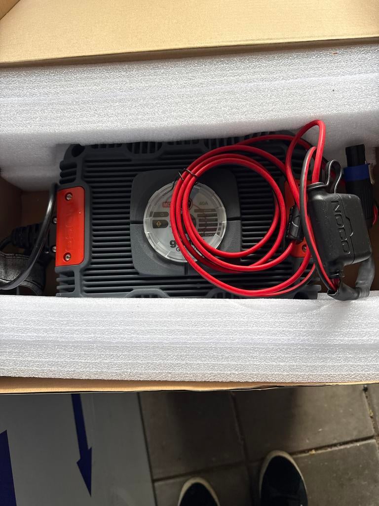 NOCO Genius GX2440EU acculader 40A, Auto-onderdelen, Ophalen of Verzenden, Gebruikt, Universele onderdelen