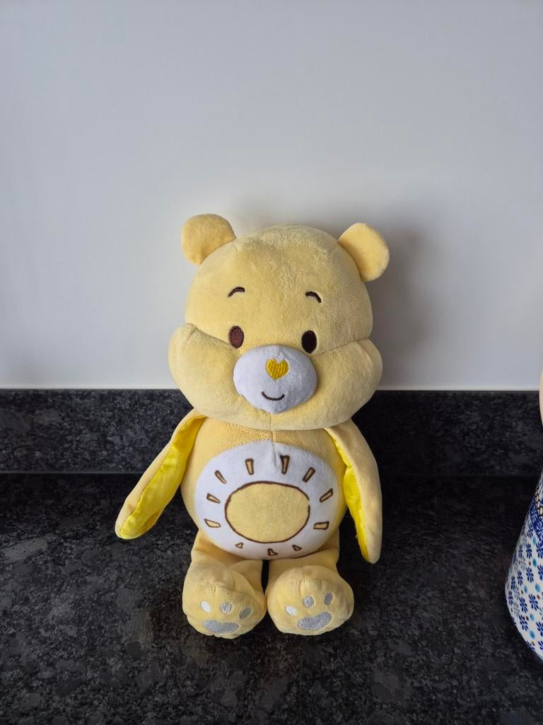 Care Bears - Knuffel Troetelbeer Funshine geel, Ophalen of Verzenden, Zo goed als nieuw, Stoffen beer, Overige merken