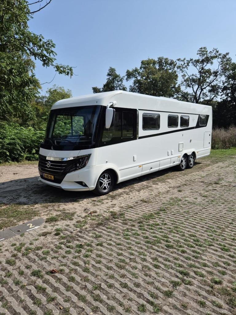 niesman bischoff arto 88LE lengte hefbed level,lucht  4 pers, Niesmann+Bischoff, Fiat, Vloeistofverwarming, 7 tot 12 maanden geleden