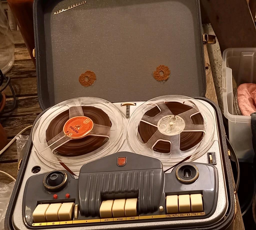 PHILIPS Bandrecorder EL3516 uit eind jaren 50, Ophalen, Bandrecorder, Met stofkap