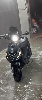 piaggio zip 80cc full mallosi, Fietsen en Brommers, Scooters | Piaggio, Ophalen of Verzenden, Zo goed als nieuw, Benzine, Zip