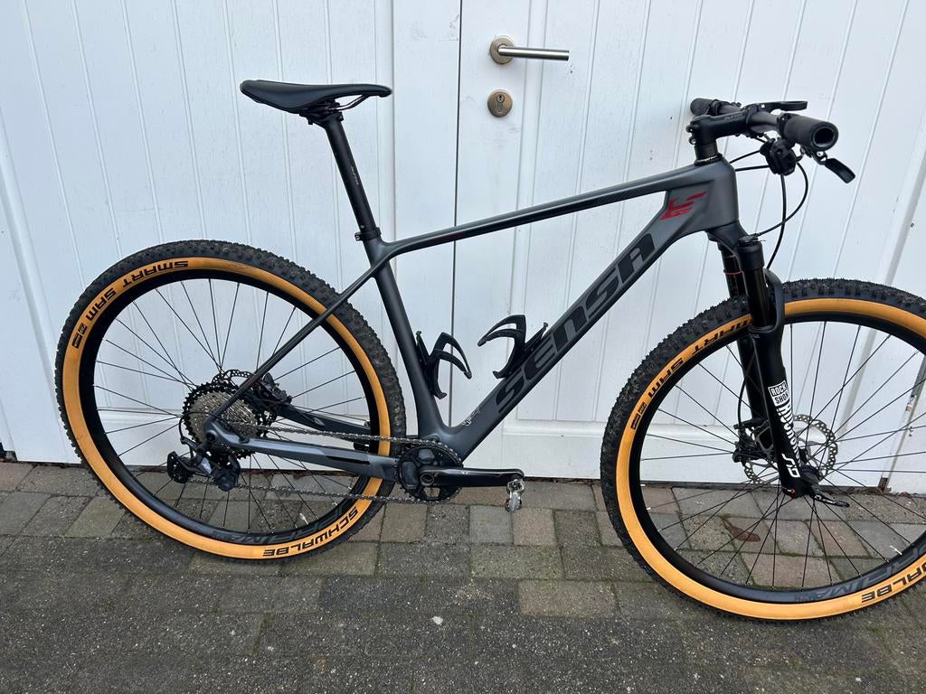 Sensa Fiori Evo carbon vol XT Sid voorvork, Fietsen en Brommers, Fietsen | Mountainbikes en ATB, Ophalen, Zo goed als nieuw, Overige merken