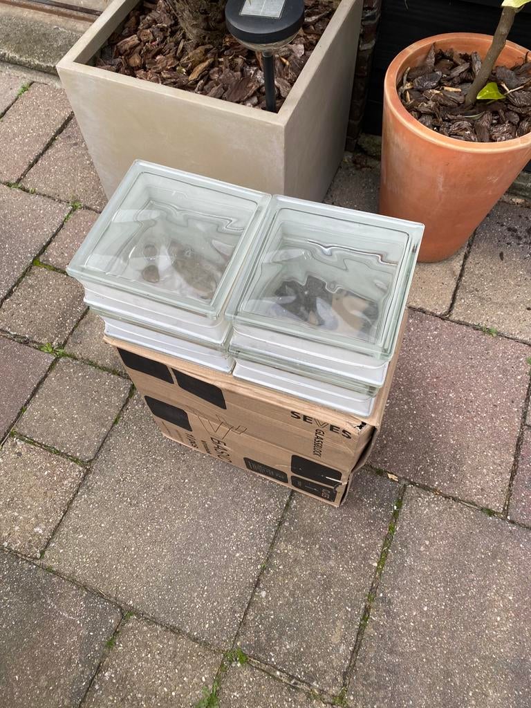 Glasblokken 14stuks 190x190x80, Ophalen, Zo goed als nieuw, 160 cm of meer