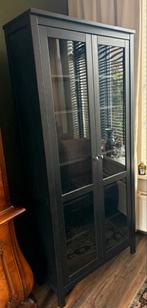 IKEA Hemnes Vitrinekast zwart/bruin i.z.g.s!, Ophalen, 200 cm of meer, 50 tot 100 cm, Zo goed als nieuw