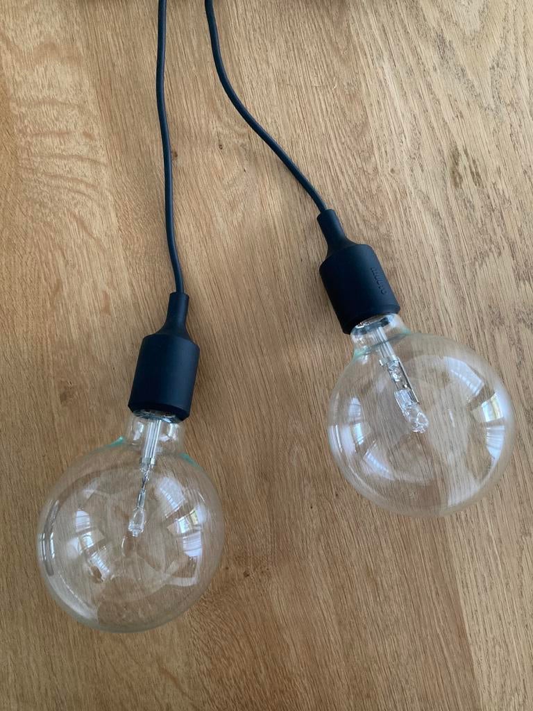 Muuto E27 hanglampen zwart, Overige materialen, Industrieel, Modern, Scandinavisch, Ophalen of Verzenden, Zo goed als nieuw