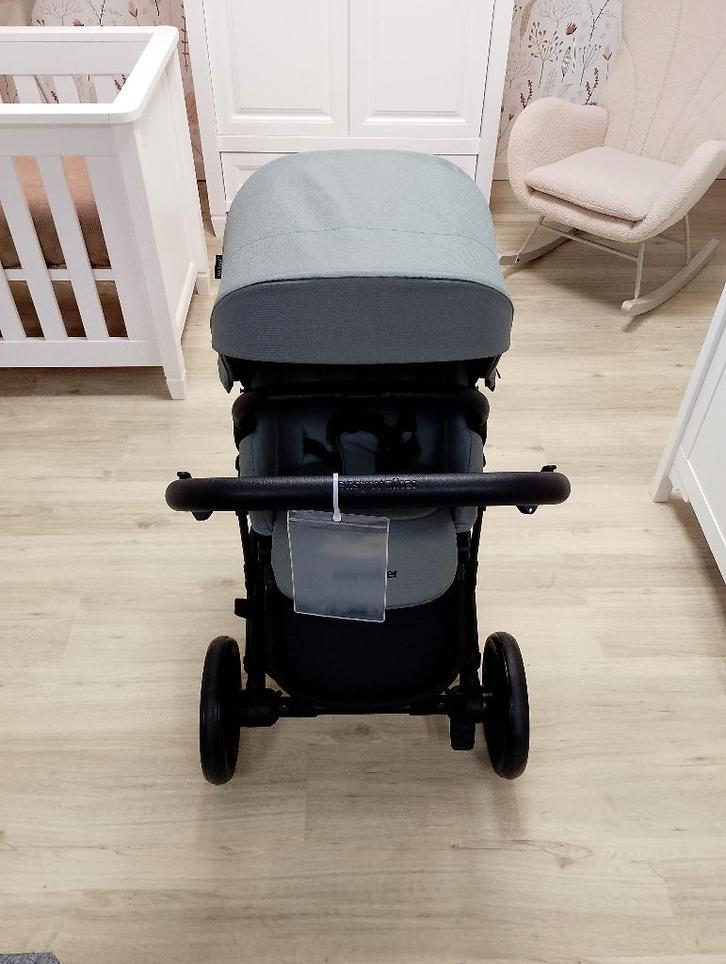 Easywalker Harvey5 Agave Green, Kinderen en Baby's, Overige Kinderen en Baby's, Zo goed als nieuw, Ophalen