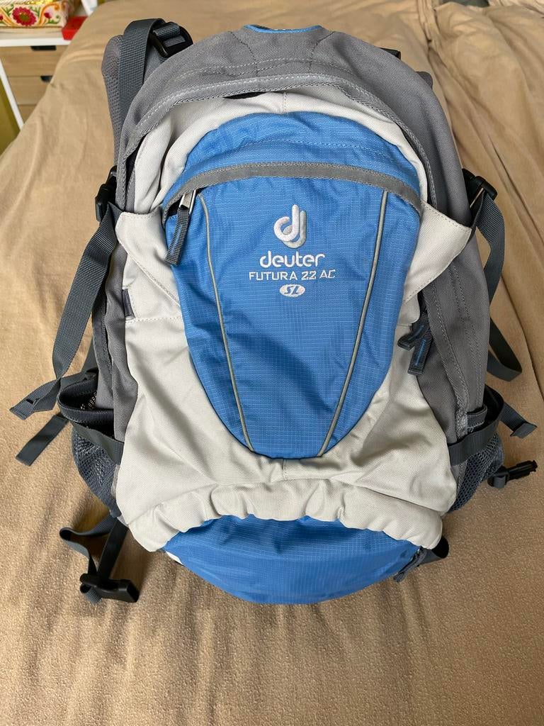 Deuter Futura 22 AC rugzak - Ideaal voor dagtochten, Gebruikt, 25 tot 40 cm, Ophalen of Verzenden, Trekking