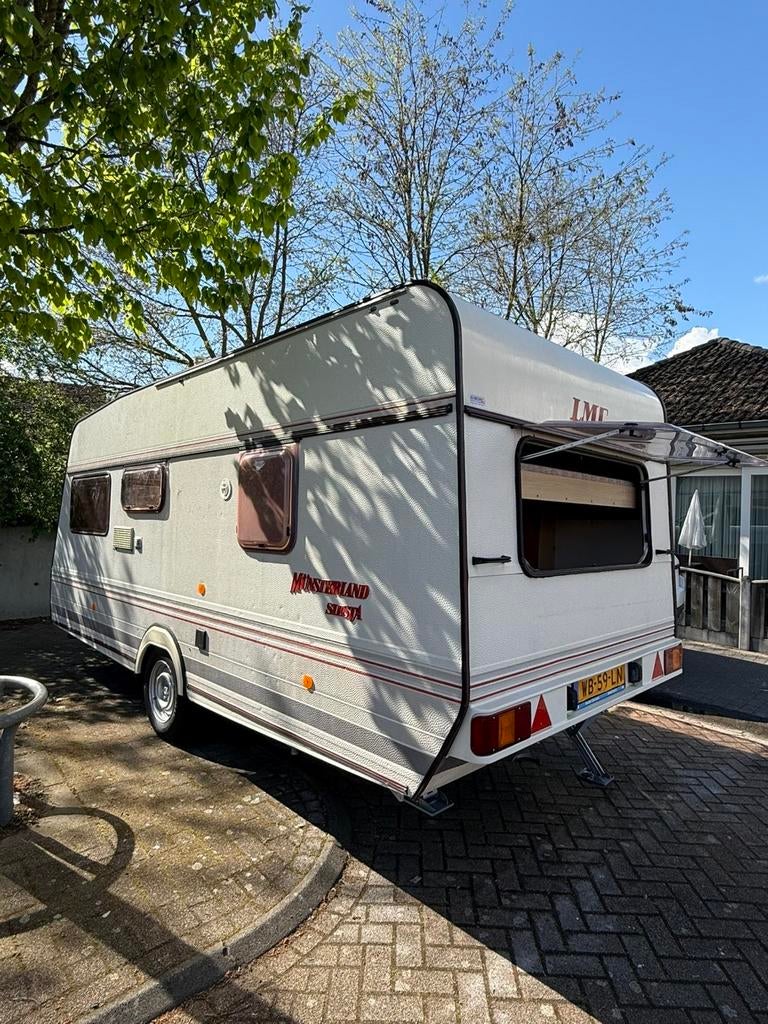 Leuke LMC MUNSTERLAND MET KINDERKAMER!, Rondzit, Schokbreker, Bedrijf, 750 - 1000 kg