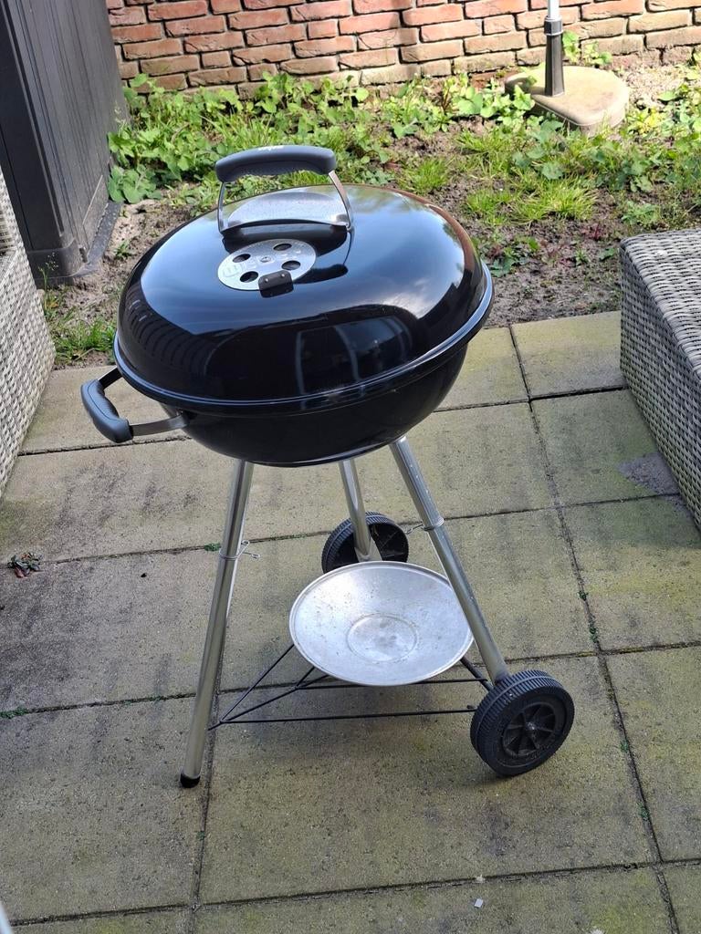 Weber BBQ - Compacte houtskoolbarbecue, Tuin en Terras, Houtskoolbarbecues, Ophalen, Gebruikt, Weber