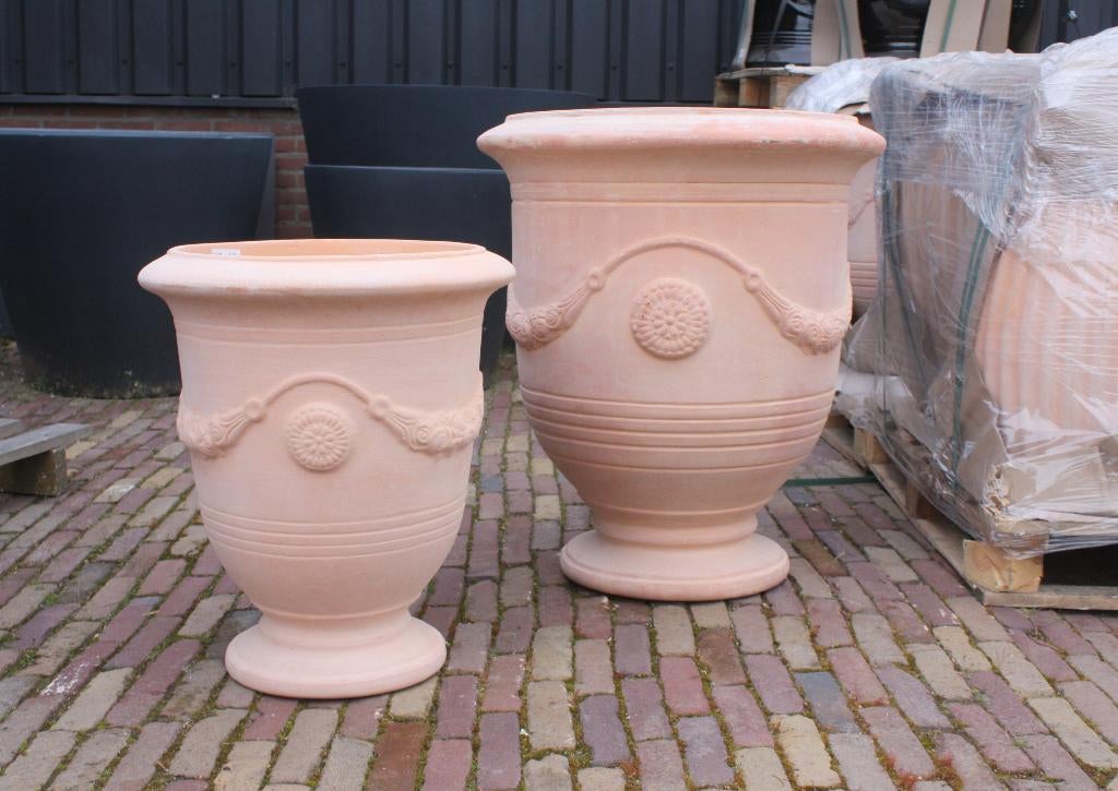Prachtige terracotta bloempotten Anduze stijl 2 maten terras