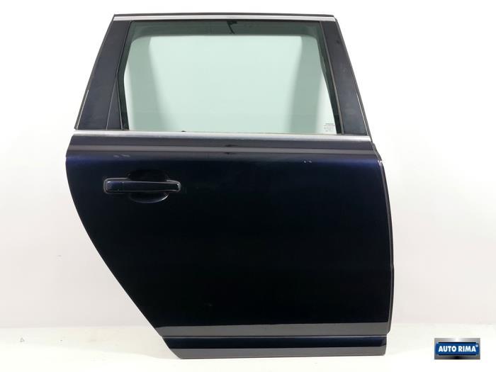 Portier 4Deurs rechts-achter van een Volvo V70 (467), Gebruikt, -, Deur, -