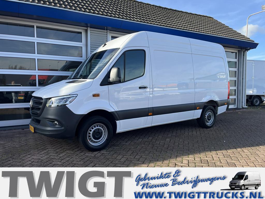 Mercedes-Benz Sprinter 317 CDI L2/H2 Automaat/10"MBUX/Navi/C, Automaat, Gebruikt, 4 cilinders, 2000 kg